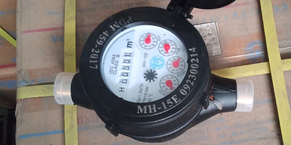 đồng hồ nước