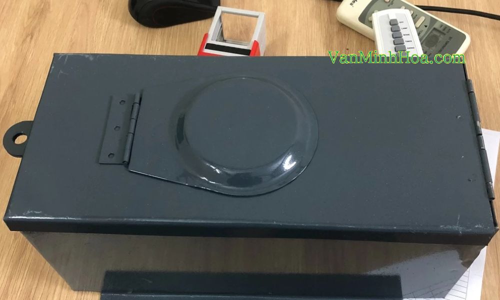 hộp bảo vệ đồng hồ nước là gì