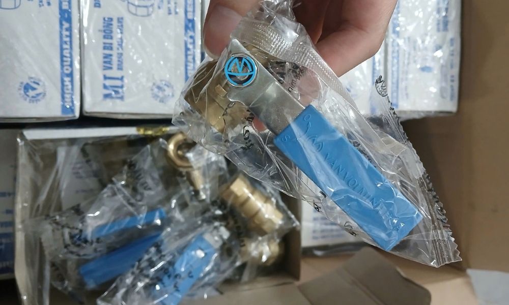 địa chỉ mua van bi mi dn15