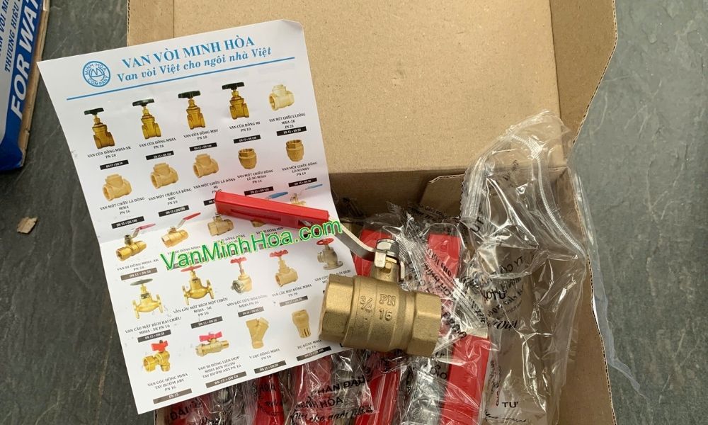 nguyên hộp van bi miha tay inox dn20