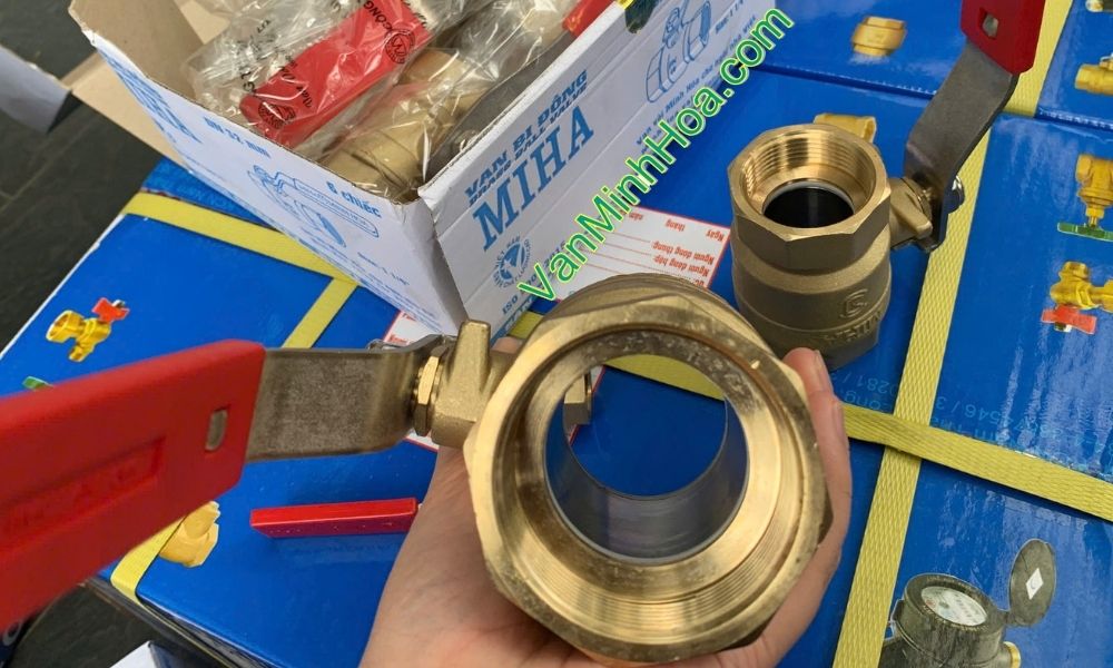 ứng dụng của van bi miha tay inox dn80