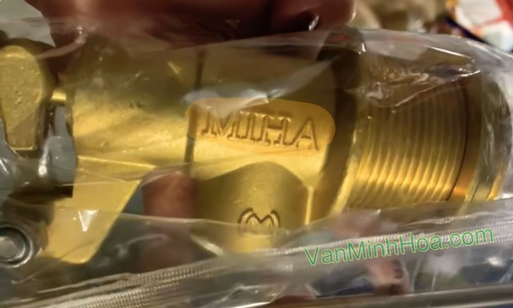 cận cảnh thân van phao miha dn32