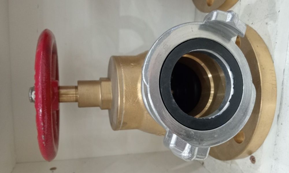 đầu nối của van góc cứu hỏa minh hòa 16k dn65