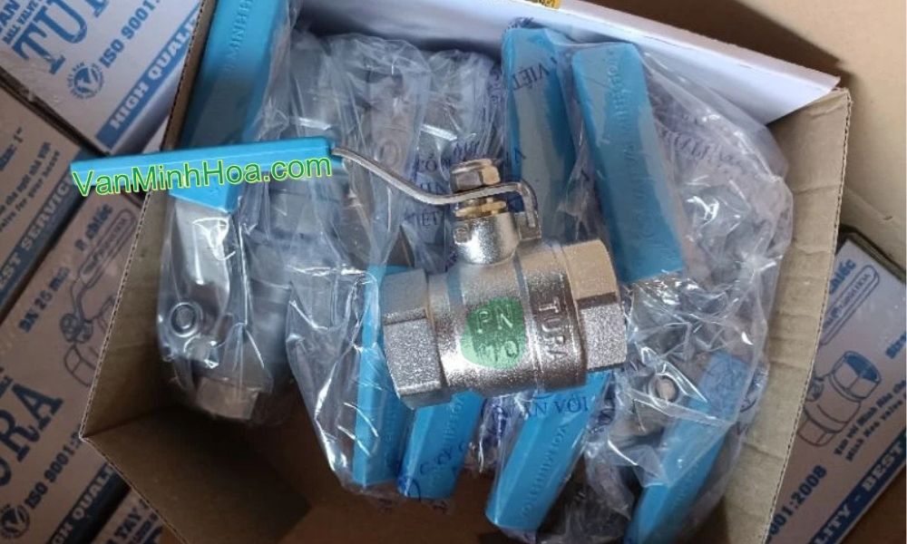đóng gói van bi tura dn15