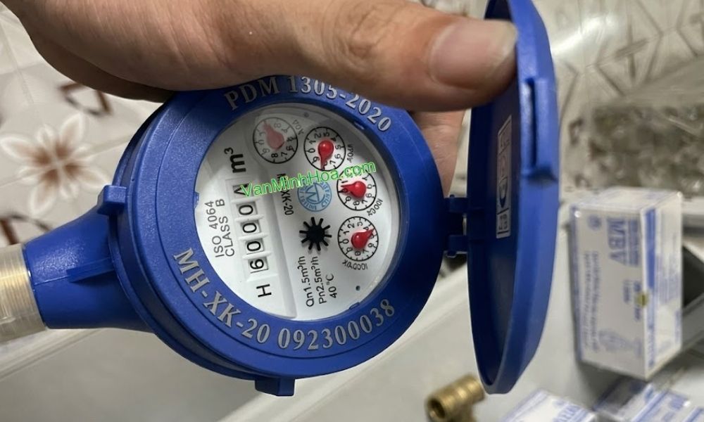 mặt trước của đồng hồ nước mh xk dn20