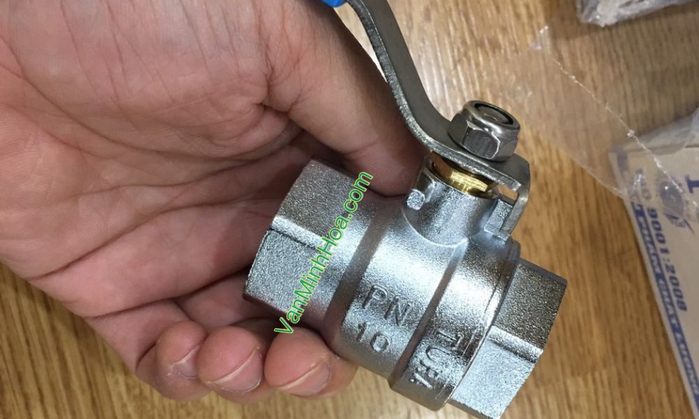 nhận diện van bi tura dn20